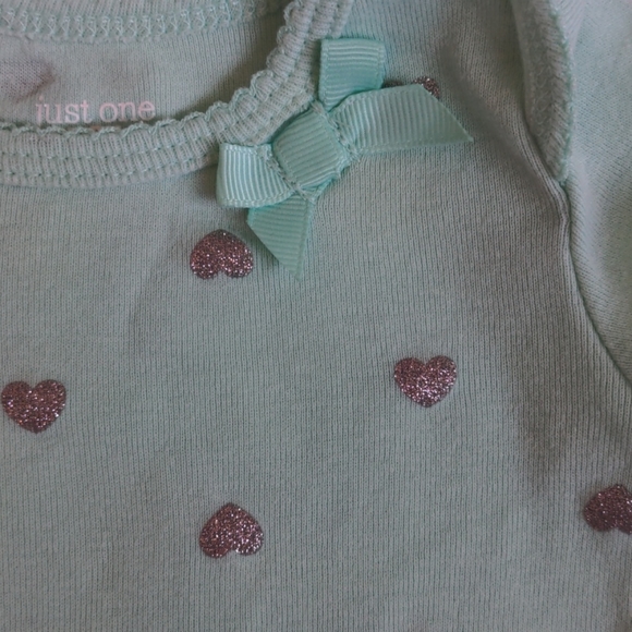 Carter's Bodysuit Bundle - Picture 7 of 8